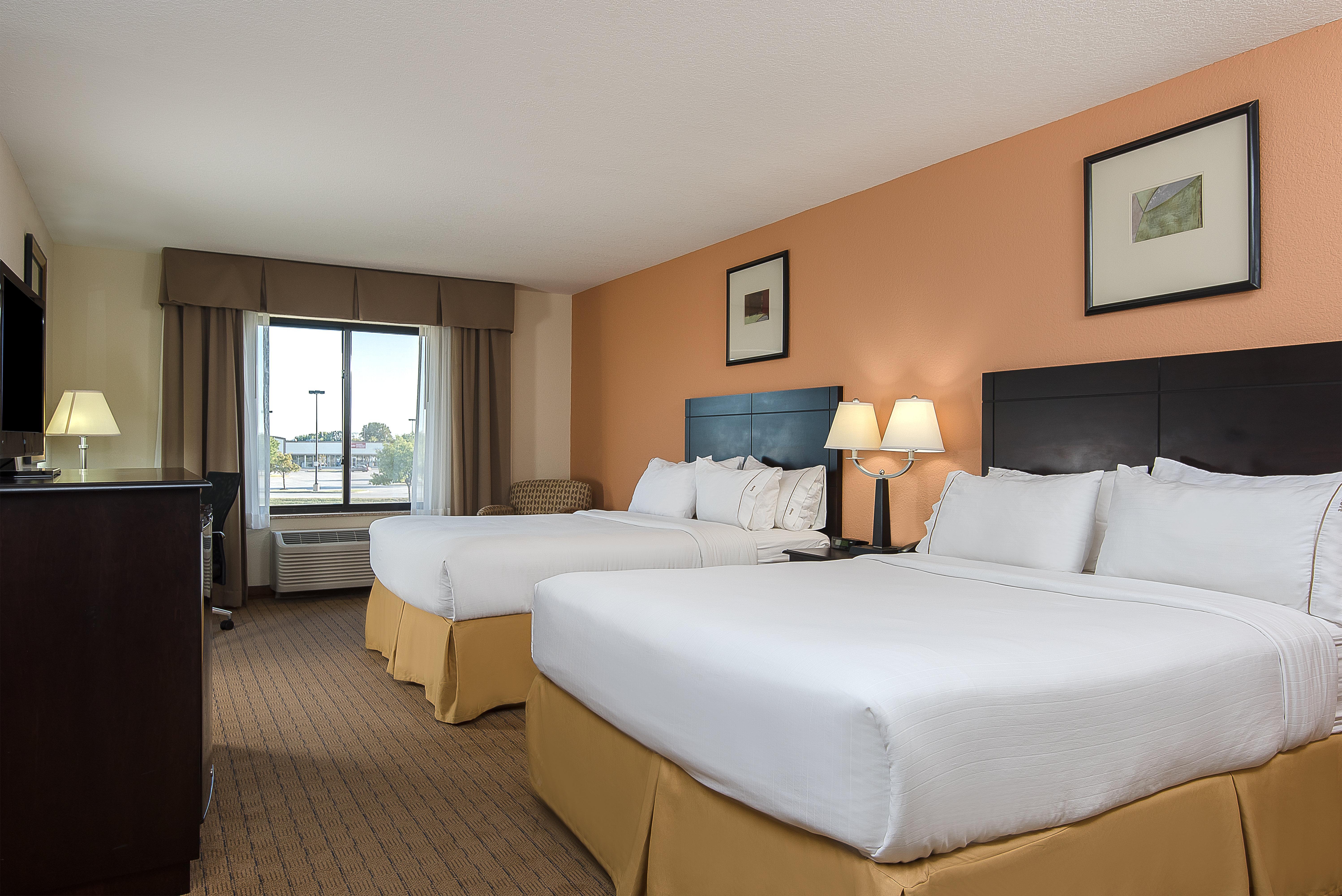Holiday Inn Express And Suites Lafayette East By Ihg Bagian luar foto