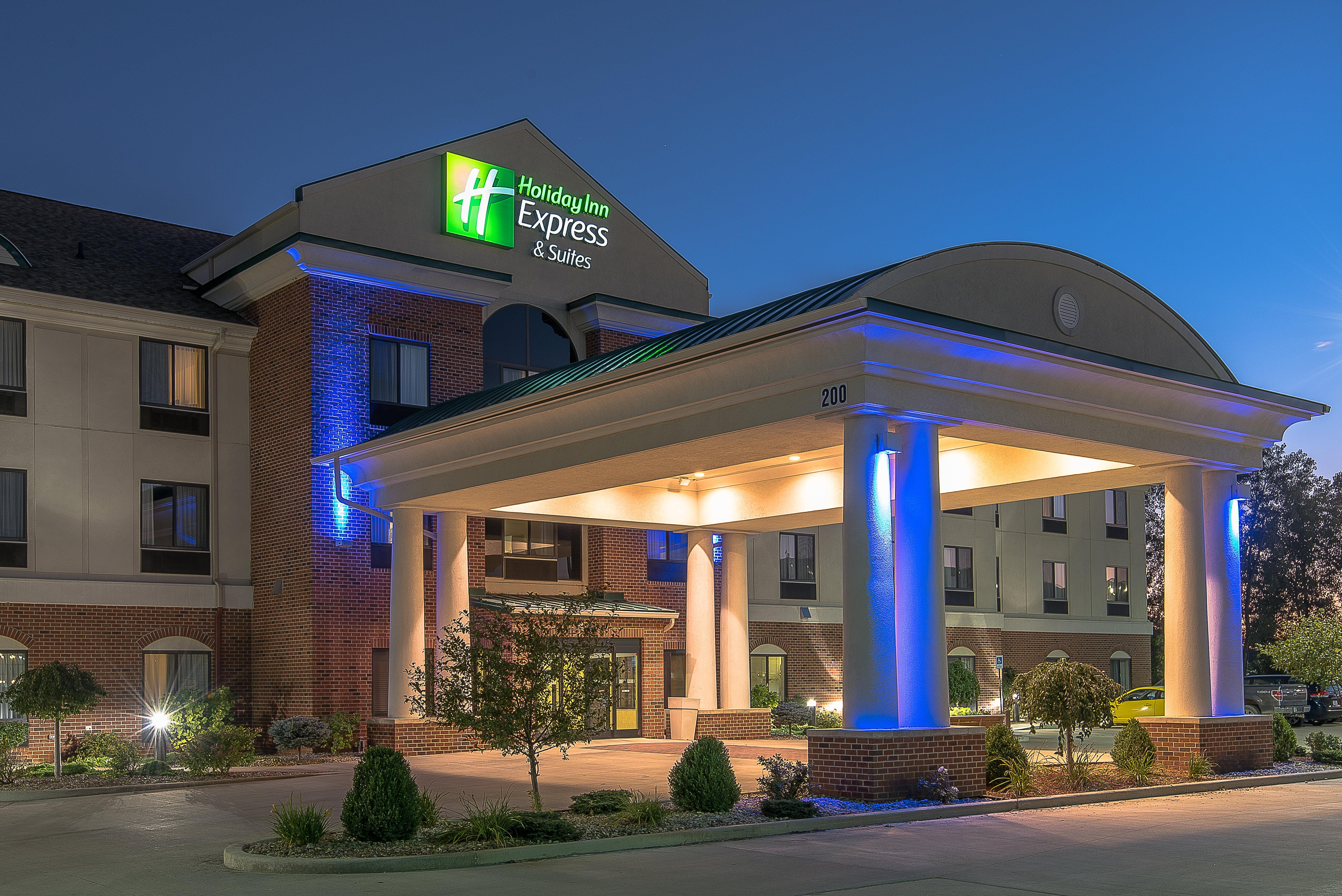 Holiday Inn Express And Suites Lafayette East By Ihg Bagian luar foto