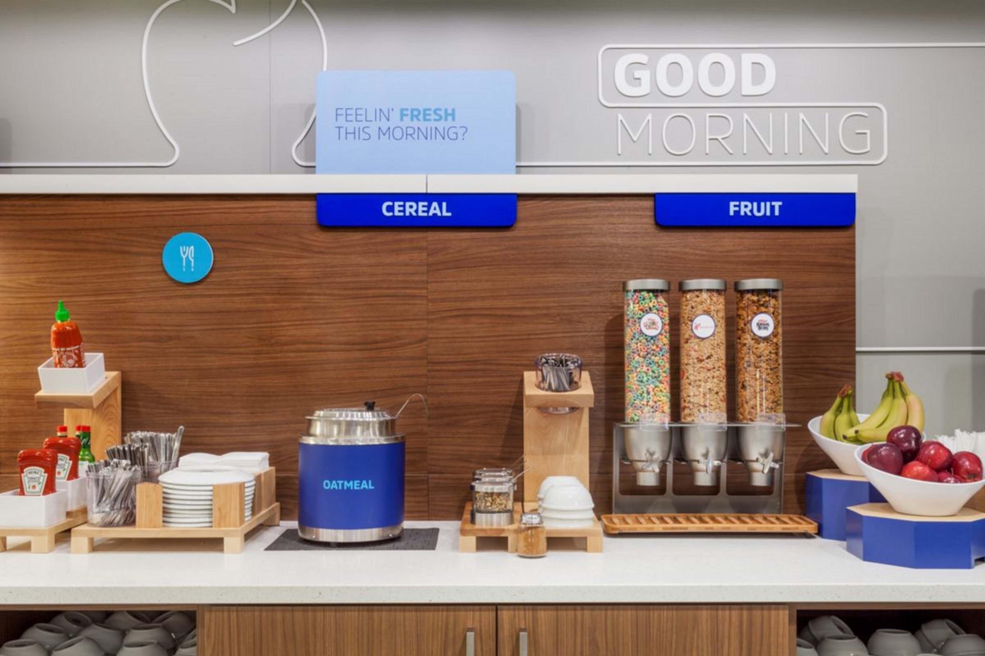 Holiday Inn Express And Suites Lafayette East By Ihg Bagian luar foto