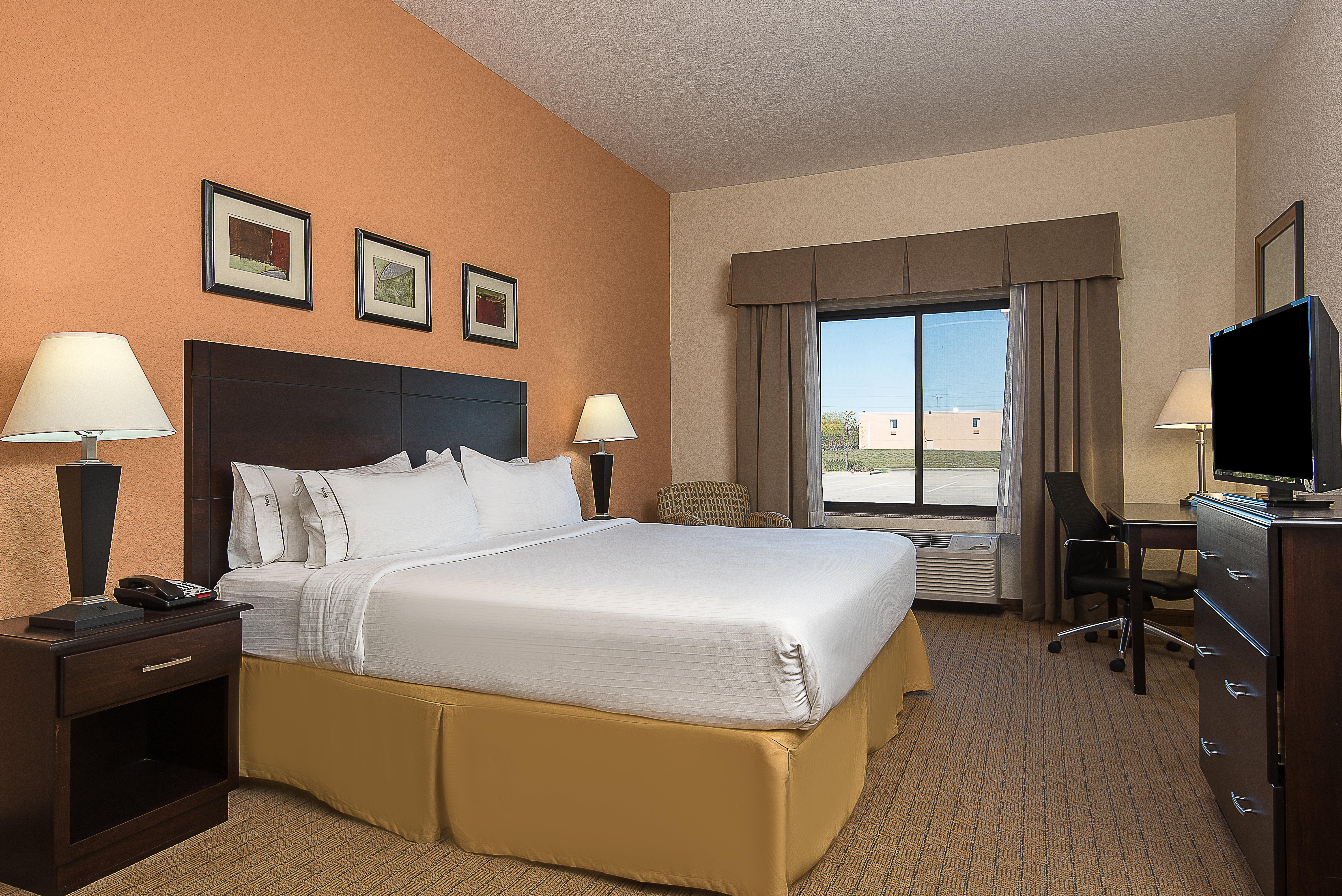 Holiday Inn Express And Suites Lafayette East By Ihg Bagian luar foto